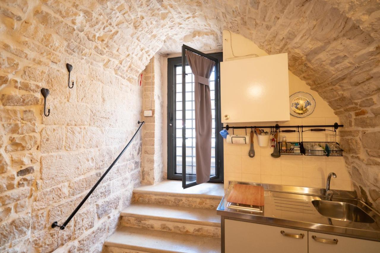 Piccola Pietra Bianca Hotel โจวีนัซโซ ภายนอก รูปภาพ